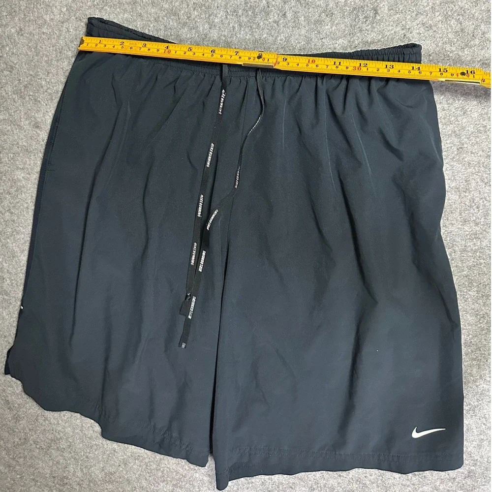 Nike Running Challenger‎ Shorts Mens XL Black Lightweight Athletic 7